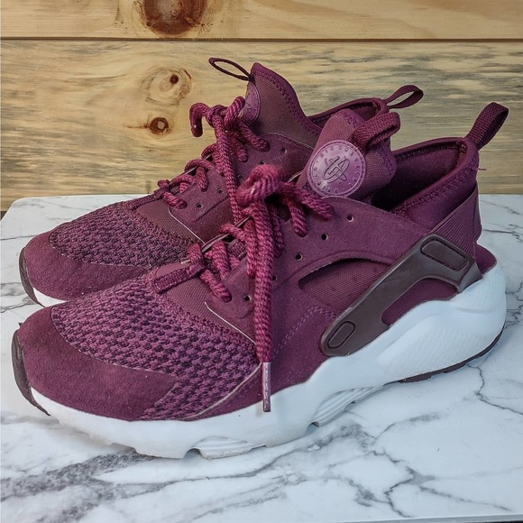 Nike Shoes - Nike air huarache run ultra se bordeaux tea berry 8.5 women's running shoes